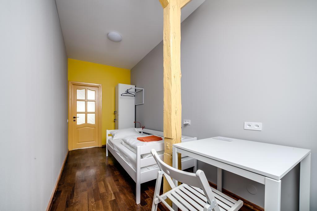 Park Plus Hostel Lviv Room photo